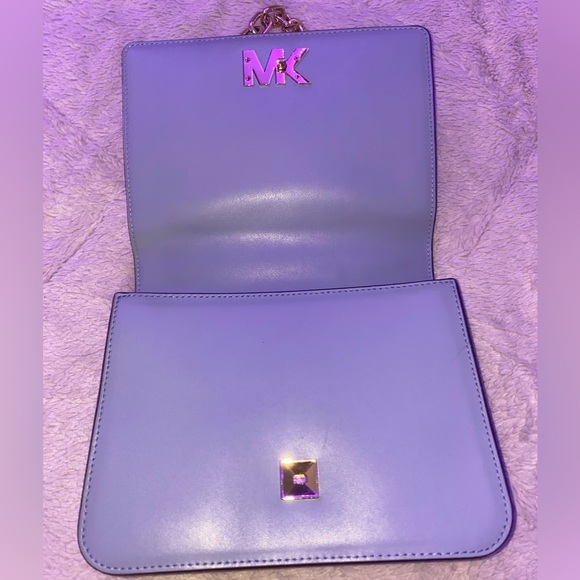 Michael Kors hand bag 💰 - Picture 6 of 6